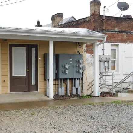 Rent this 3 bed apartment on Malone Flower Shop in West Pike Street, Canonsburg