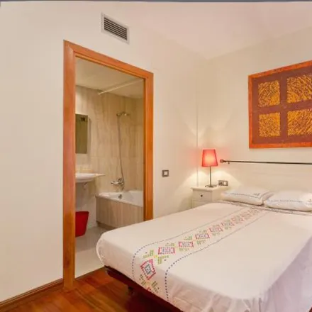 Rent this 3 bed apartment on Eriser in Carrer de Provença, 08001 Barcelona