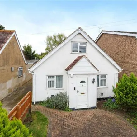 Buy this 2 bed house on 87 Homefield Road in Molesey, KT12 3RG