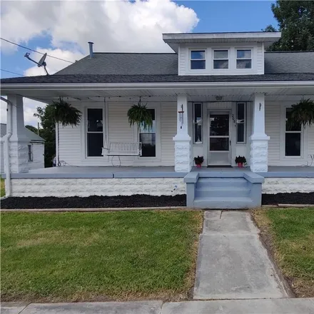 Buy this 3 bed house on 208 East Mulberry Street in Westport, Decatur County