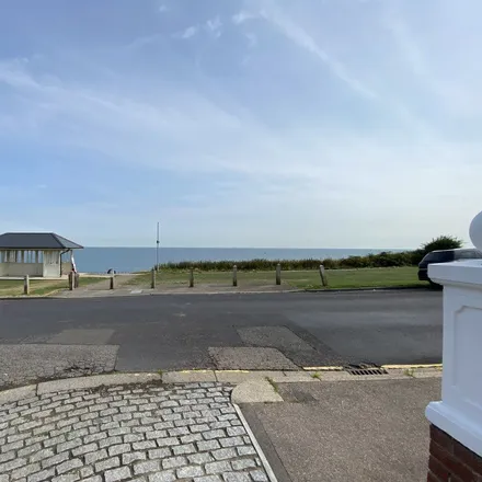 Image 4 - Herne Bay Seafront - Apartment for rent