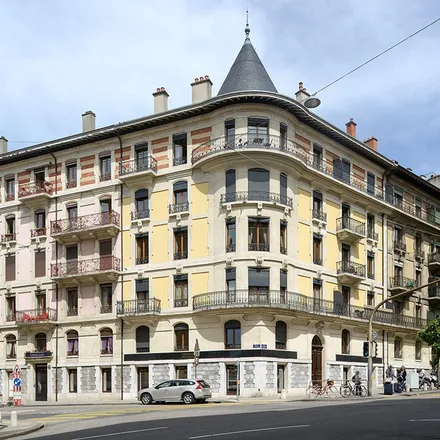 Rent this 5 bed apartment on Avenue Pictet-de-Rochemont 25 in 1207 Geneva, Switzerland