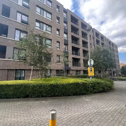 Image 1 - Harboursite Court, Plough Way, Surrey Quays, London, SE16 7FQ, United Kingdom - Apartment for rent