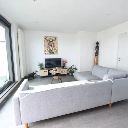 Rent this 1 bed apartment on Markt 36 in 9800 Deinze, Belgium