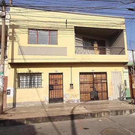 Buy this 6 bed house on Rimac in San Martín de Porres, Lima Metropolitan Area 07006