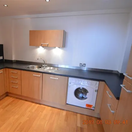 Image 3 - 1-23 City Road East, Manchester, M15 4TD, United Kingdom - Apartment for rent