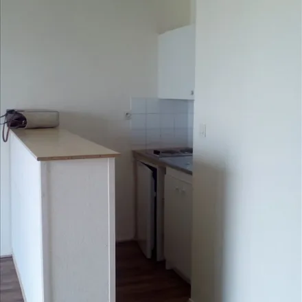Rent this 2 bed apartment on 26 Chemin du Prat-Long in 31200 Toulouse, France