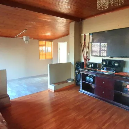 Rent this 3 bed apartment on Conradie Street in Nelson Mandela Bay Ward 46, Kariega