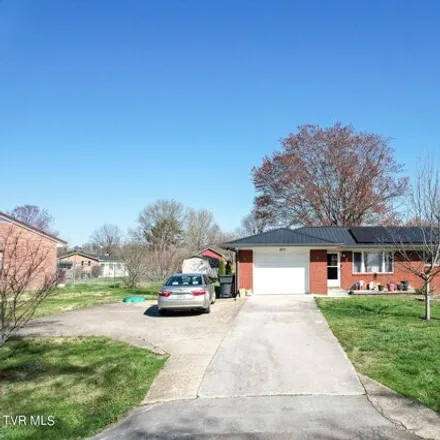 Buy this 4 bed house on 275 Britton Drive in Morristown, TN 37877