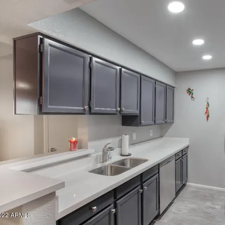Image 6 - 10610 South 48th Street, Phoenix, AZ 85044, USA - Apartment for sale
