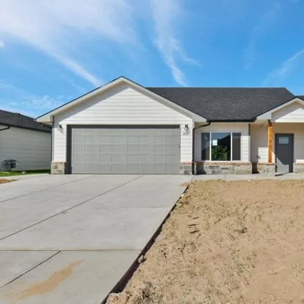 Buy this 3 bed house on 621 Sweetwater Rd in Maize, Kansas