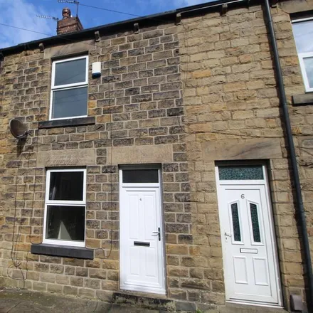 Rent this 2 bed townhouse on Rhodes Terrace in Barnsley, S70 1TX