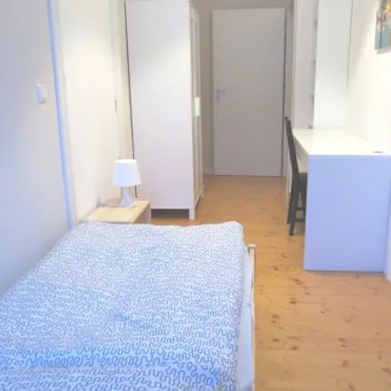 Rent this 6 bed room on Hallandstraße 4 in 13189 Berlin, Germany