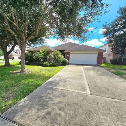 Buy this 4 bed house on 802 McIntosh Bend Drive in Fort Bend County, TX 77477