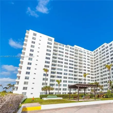 Rent this 2 bed condo on Carriage Club North in 5005 Collins Avenue, Miami Beach