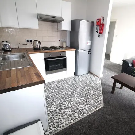Rent this 3 bed apartment on University of Leeds in St. Marks Road, Leeds