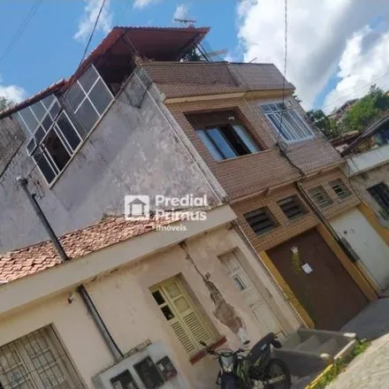 Buy this 4 bed house on Rua Augusto Severo in New Fribourg - RJ, 28610-460