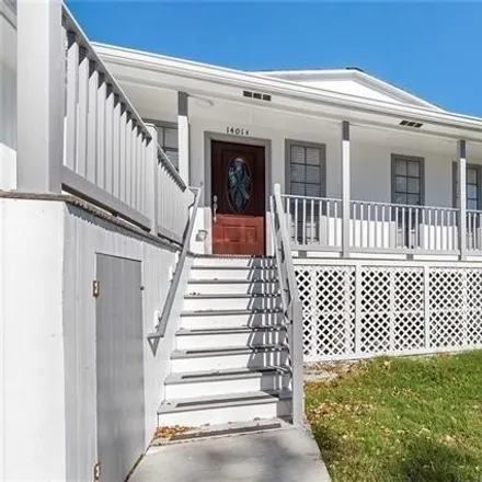 Rent this 3 bed house on 1401 Sigur Avenue in Metairie, LA 70005