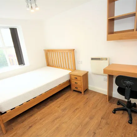 Rent this 2 bed apartment on Central Methodist Church in Lune Street, Preston