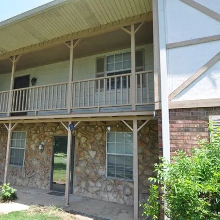Buy this 2 bed house on 1301 Neelys Bend Rd Unit 9 in Madison, Tennessee