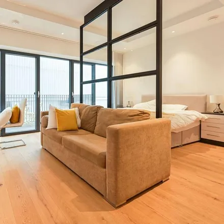 Image 1 - Modena House, 19 Lyell Street, London, E14 0SZ, United Kingdom - Apartment for rent