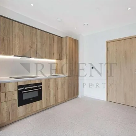 Image 5 - Georgette Apartments, Stepney Way, St. George in the East, London, E1 2EN, United Kingdom - Room for rent
