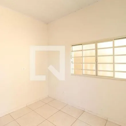 Rent this 2 bed house on Rua Icaraí in Patrimônio, Uberlândia - MG