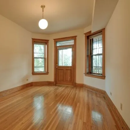 Image 7 - 849 West Grace Street, Chicago, IL 60613, USA - Apartment for rent