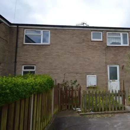 Buy this 4 bed house on Falkirk Close in Hull, HU7 5BX