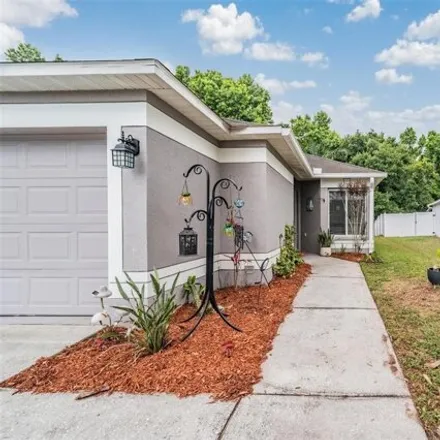 Image 3 - 509 Scarlet Maple Court, Plant City, FL 33563, USA - House for sale