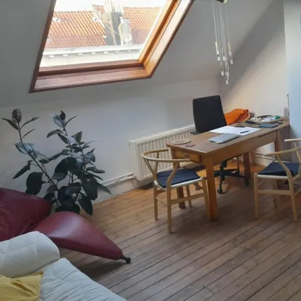 Rent this studio apartment on Avenue Émile de Béco - Émile de Bécolaan 9 in 1050 Ixelles - Elsene, Belgium