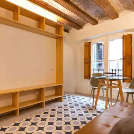 Image 8 - Carrer d'Avinyó, 18B, 08002 Barcelona, Spain - Apartment for rent