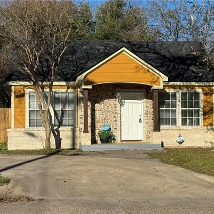 Buy this 2 bed house on 283 South Ennis Street in Bryan, TX 77803