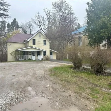 Image 2 - 19 Trinity Avenue, Village of Gouverneur, Saint Lawrence County, NY 13642, USA - House for sale