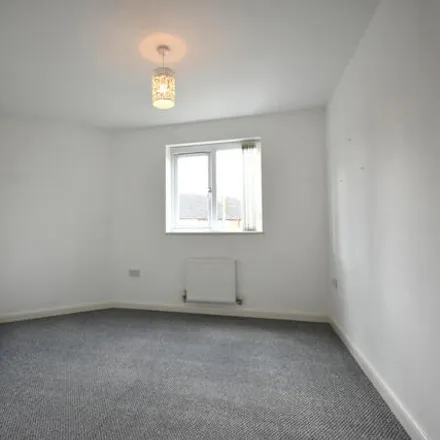 Image 5 - 24 Common Way, Coventry, CV2 3JL, United Kingdom - Room for rent