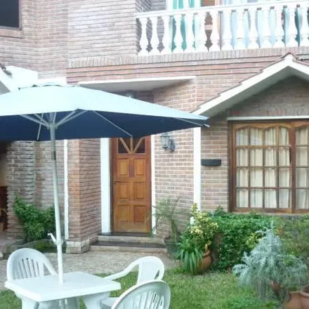Rent this 3 bed house on Lisandro de la Torre 522 in Departamento San Lorenzo, Roldán