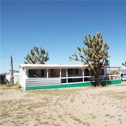 Buy this 1 bed house on 18000 Ocitillo Road in Dolan Springs, AZ 86441