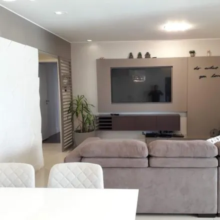 Buy this studio apartment on Alameda Paineira Vermelha in Jardim D'Abril, Osasco - SP