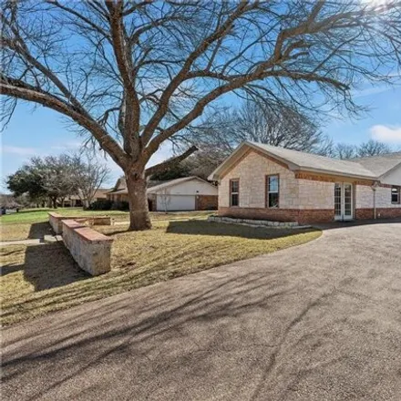 Image 4 - 661 Pinewood Lane, Hewitt, McLennan County, TX 76643, USA - House for sale