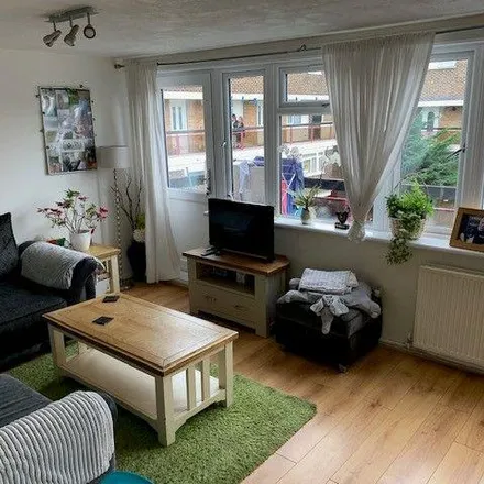 Rent this 3 bed apartment on Wessex Close in London, KT1 3RQ