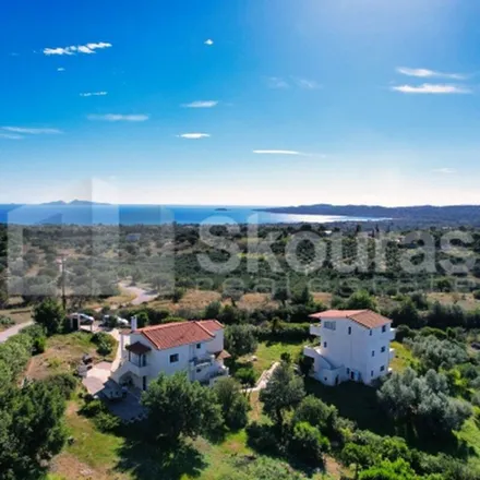 Rent this 2 bed apartment on unnamed road in Kranidi, Greece