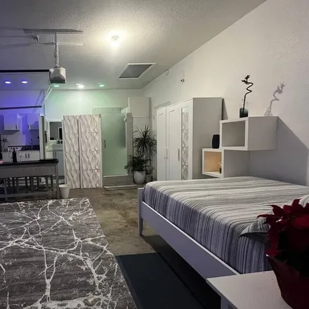 Image 1 - Homestead, FL - Apartment for rent