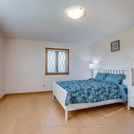 Image 6 - 3184 St Paul Avenue, Niagara Falls, ON L2J 2K5, Canada - Apartment for rent