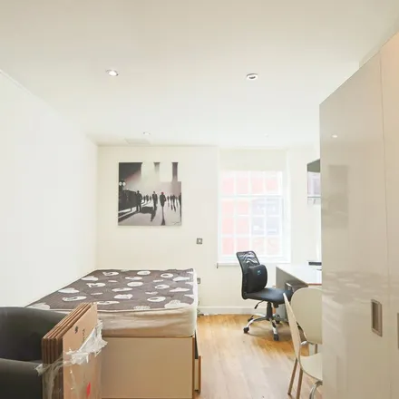 Image 1 - Harford House, 20-28 Frogmore Street, Bristol, BS1 5LZ, United Kingdom - Apartment for rent