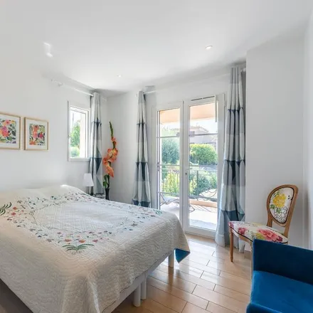 Rent this 3 bed house on Saint-Laurent-du-Var in Route de la Gare, 06700 Saint-Laurent-du-Var