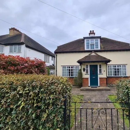 Buy this 3 bed house on 13 Milton Avenue in London, SM1 3QB