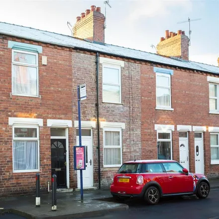 Rent this 2 bed townhouse on Queen Victoria Street in York, YO23 1HW