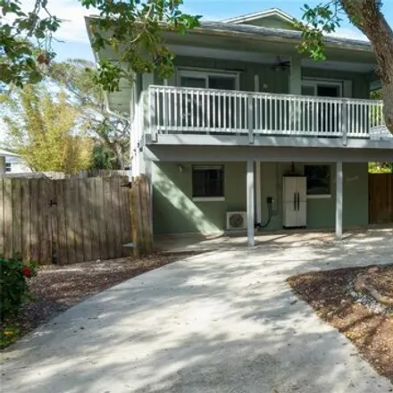 Buy this 5 bed house on 820 East 19th Avenue in New Smyrna Beach, FL 32169