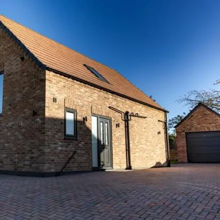 Buy this 3 bed house on Westwoodside Church of England Academy in Nethergate, Westwoodside
