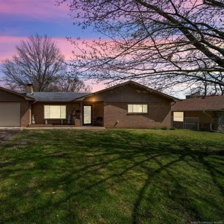 Buy this 3 bed house on 273 South Coo-Y-Yah Street in Pryor Creek, OK 74361